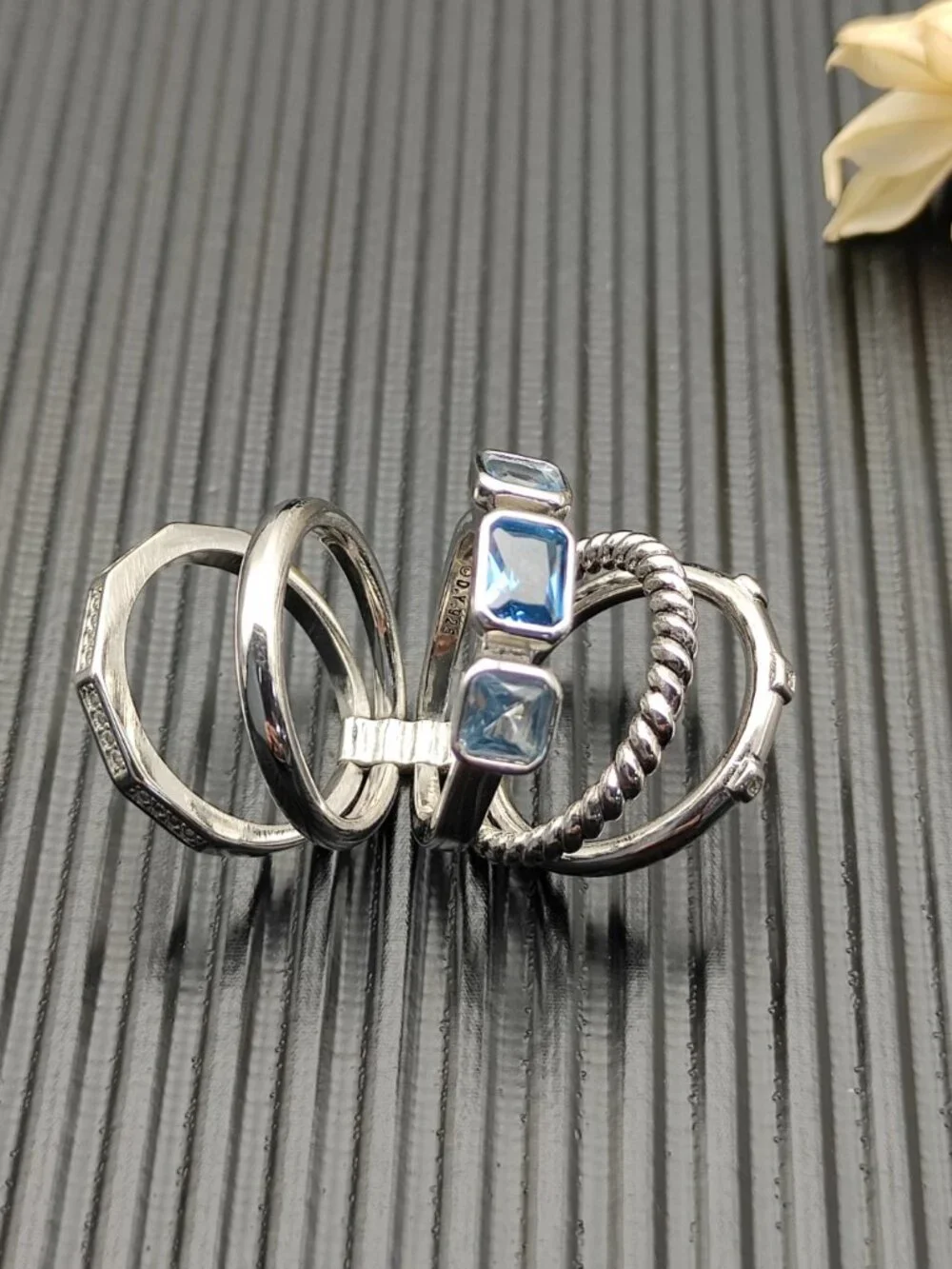 David Yurman five-link ring - Picture 6 of 7